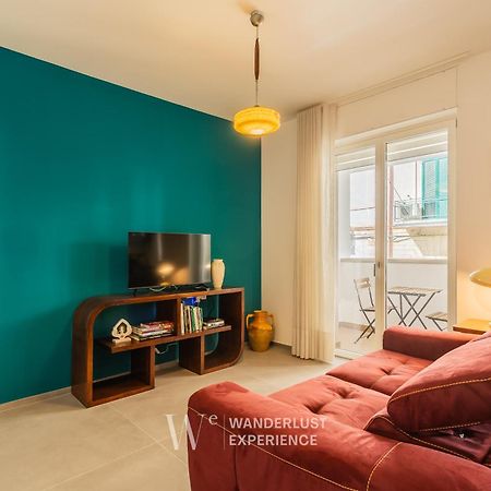 Wanderlust Experience Mood Apartment Bitonto Luaran gambar